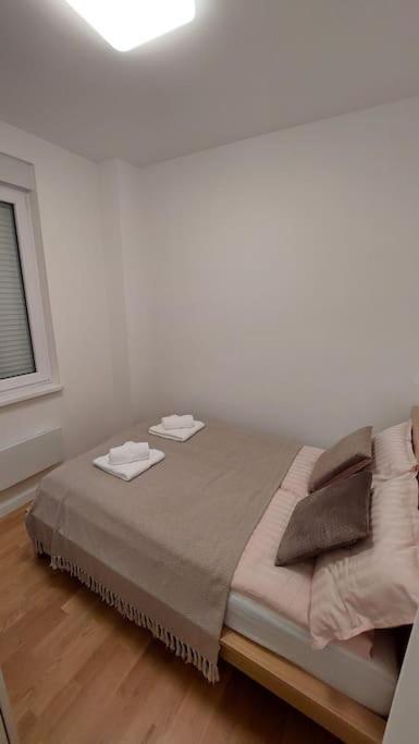 Apartment Green Lux Belgrad Exterior foto
